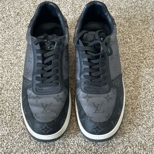 Louis Vuitton Men's Black and Gray Sneakers